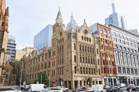 toa-nha-tai-torrens-university-australia