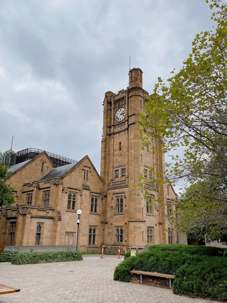 khuon-vien-tai-university-of-melbourne