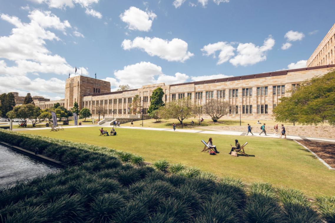 khung-canh-tai-university-of-queensland