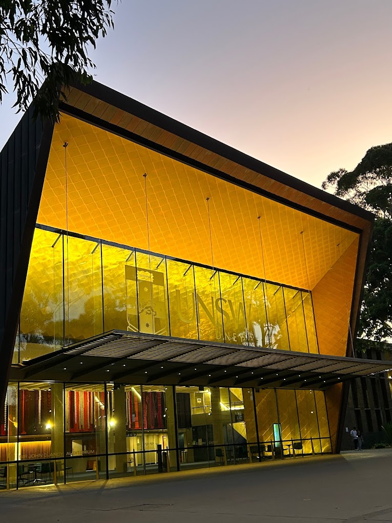 toa-nha-University-of-New-South-Wales