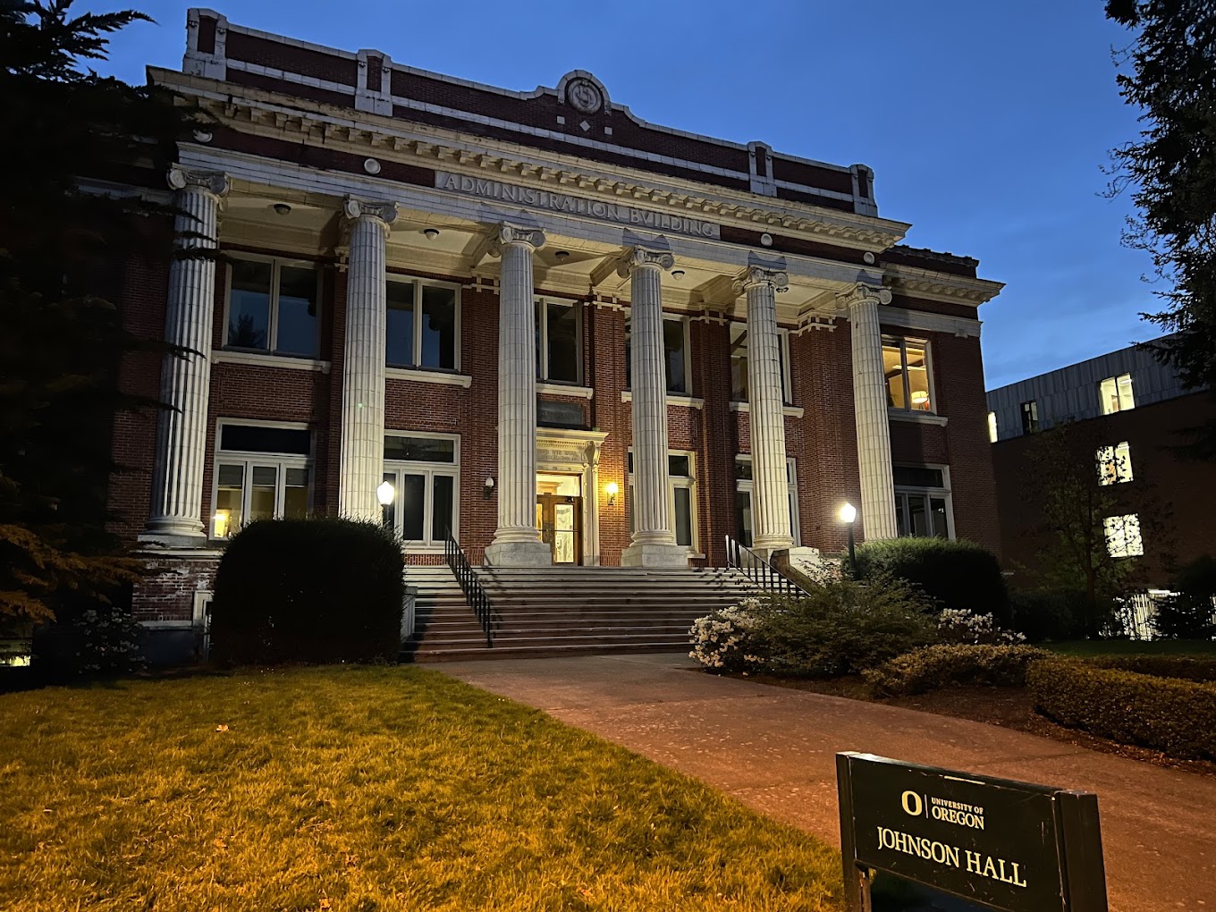 university-of-oregon-2